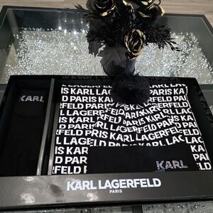 New 3pc Karl Lagerfeld Paris Hat + Gloves+Scarf Box Set Choupette Cat